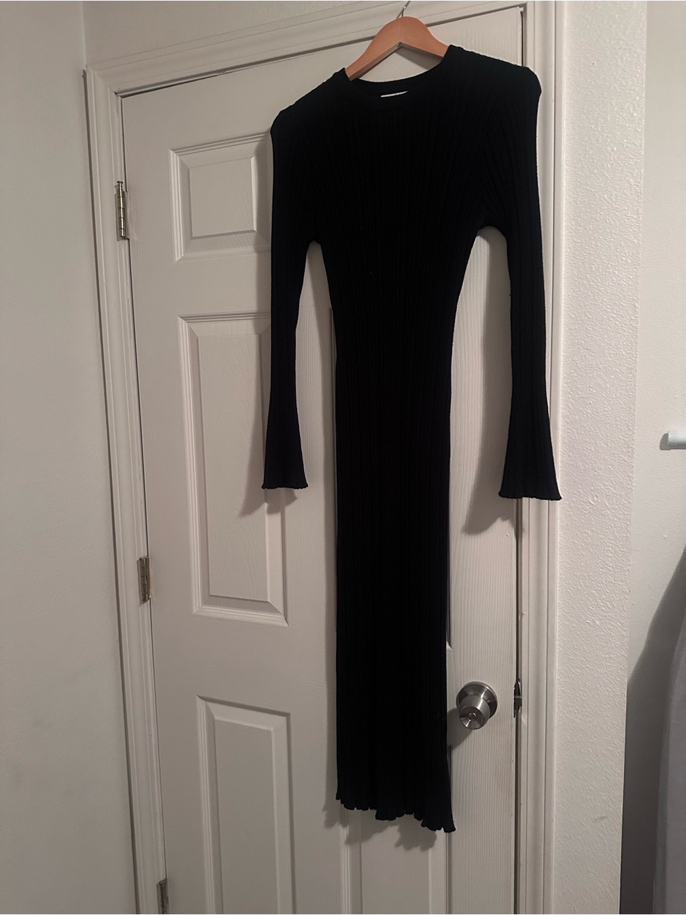 Black Long-Sleeve Ribbed Maxi Dress - Women
